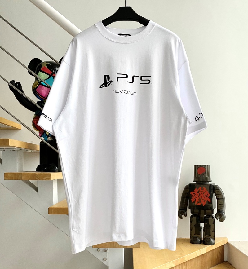 [계단] 1+1 발렌시아가 X PS5 화이트 티셔츠