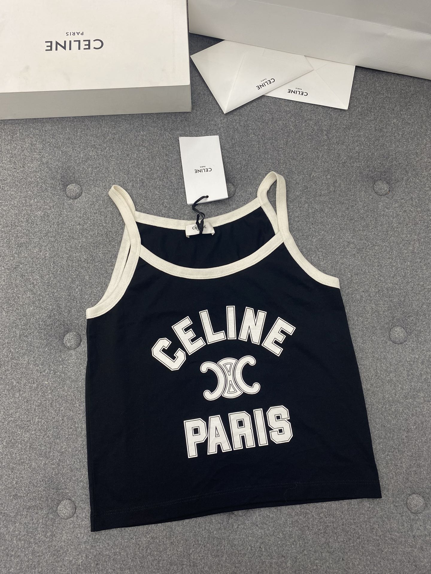 [TJ공장] 셀린느 PARIS 로고 블랙 탱크 탑 여성복