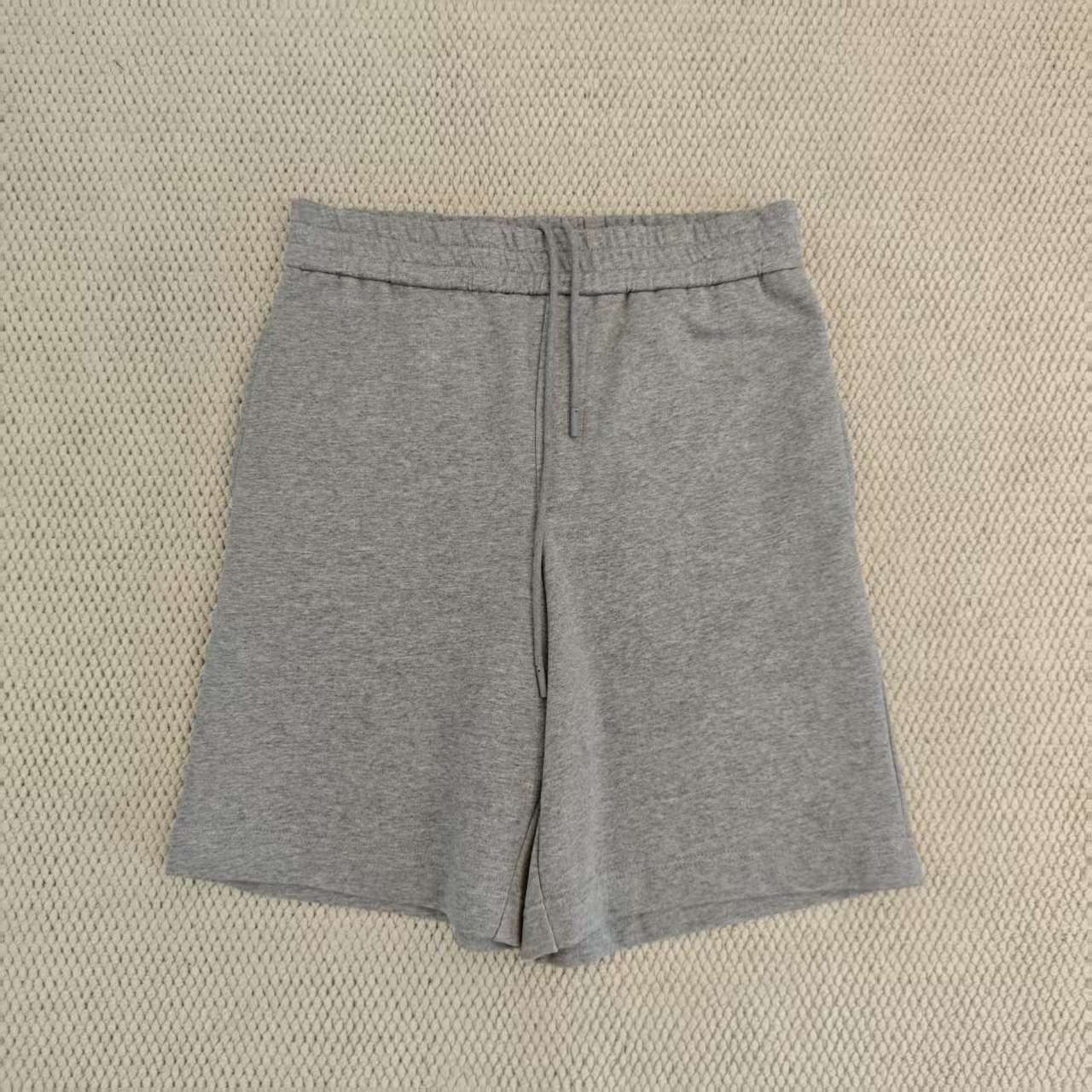 [GTR공장] 버버리 체크 라벨 그레이 반바지