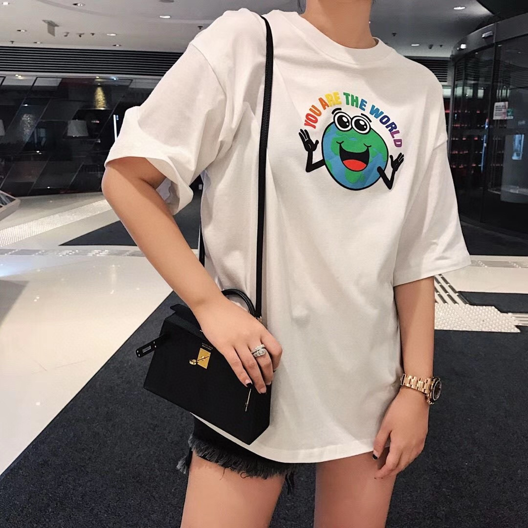 [계단] 1+1 발렌시아가 유 어 더 월드 화이트 티셔츠