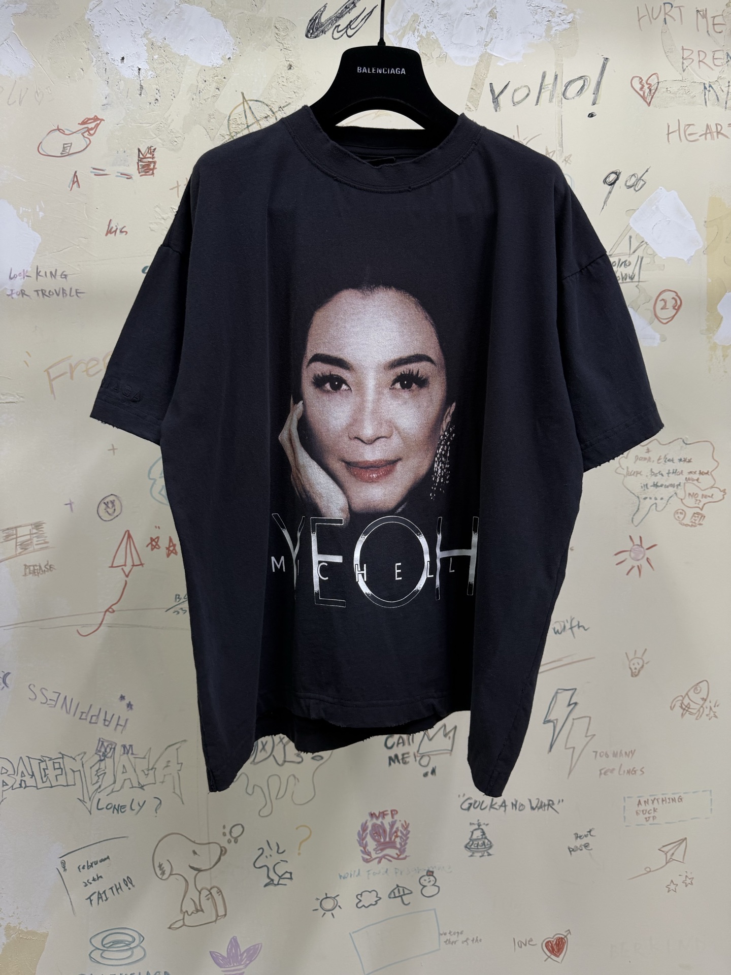 [A발렌샤] 발렌시아가 미쉘 박시 블랙 티셔츠
