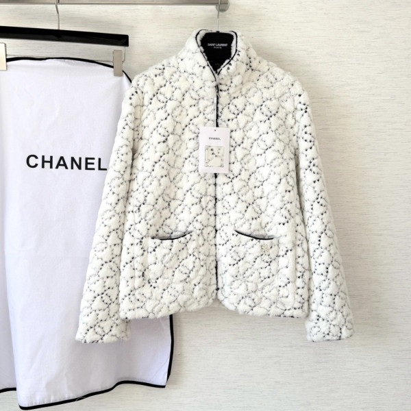 샤넬 믹스 파이버 시퀀 화이트 블랙 자켓 여성복