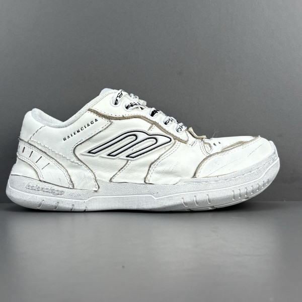 [OK공장] 발렌시아가 햄튼스 원아웃 화이트 스니커즈