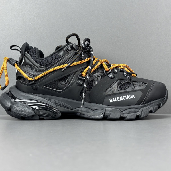 [OK공장] 발렌시아가 트랙슈즈 트레일 레이스 블랙 스니커즈