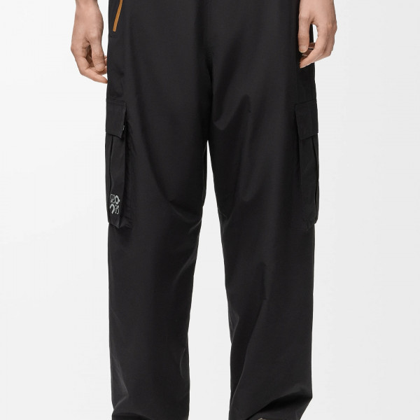 [GTR공장] 로에베 X 온 러닝 테크니컬 쉘 블랙 트라우저 팬츠