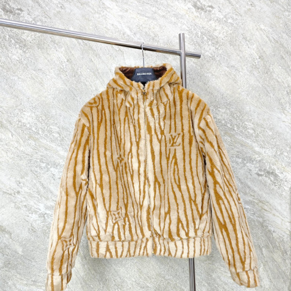 [GTR공장] 루이비통 에피 플리스 베이지 블루종 자켓