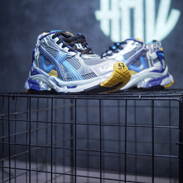 [S공장] 발렌시아가 러너 그레이 블루 스니커즈