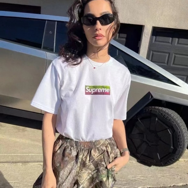 [XK] 슈프림 LV파이어 박스 로고 화이트 티셔츠