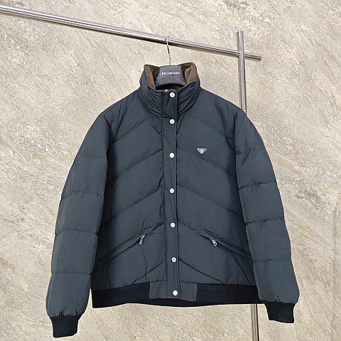 [GTR공장] 프라다 컴팩트 포플린 블랙 다운 자켓