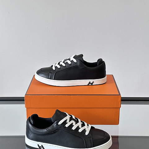 에르메스 키드 블랙 스니커즈