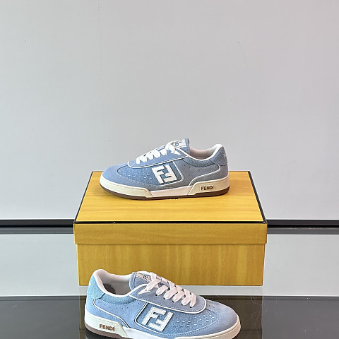 펜디 데님 스웨이드 라이트 블루 매치 스니커즈