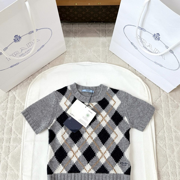 프라다 아가일 그레이 캐시미어 니트 티셔츠 여성복