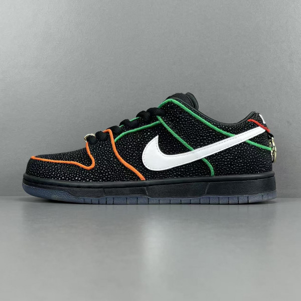 [순원] 나이키 덩크 로우SB 브롱크스 걸 스케이트 HV1664-001