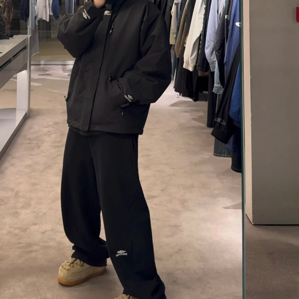 [A발렌샤] 발렌시아가 3B 스포츠 블랙 바지