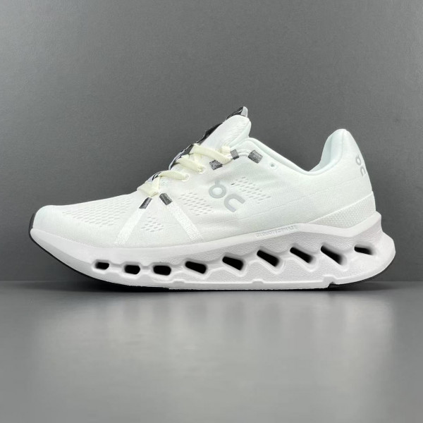 [G공장] 온 러닝 클라우드서퍼 화이트 샌드