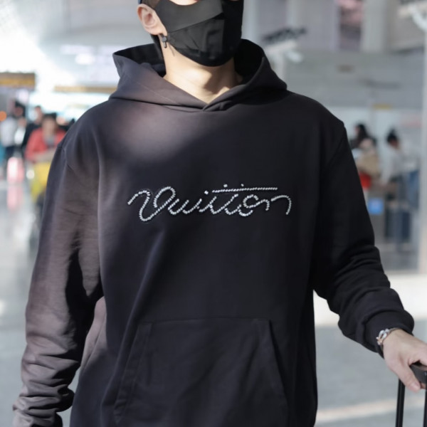 [TJ공장] 루이비통 엠벨리시드 레터링 워시드 블랙 후드