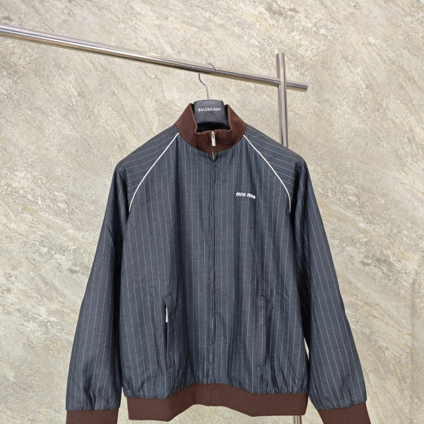[GTR공장] 미우미우 핀스트라이프 블랙 울 자켓 여성복
