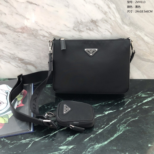 [블랙프레임] 프라다 리나일론 및 사피아노 블랙 레더 숄더백 2VH113