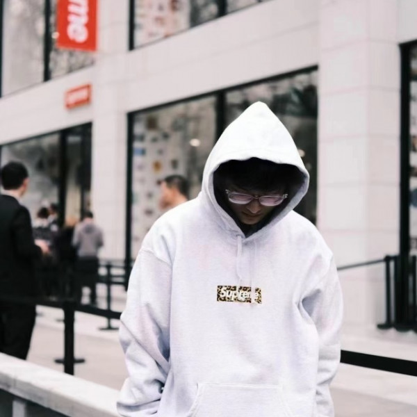 [XK] 슈프림 상하이 박스로고 그레이 후드