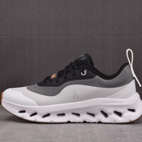 [M공장] 로에베 X 온 러닝 클라우드틸트2 블랙 화이트 검