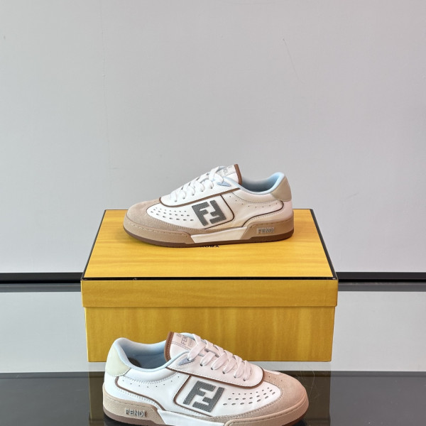 펜디 레더 화이트 베이지 매치 스니커즈