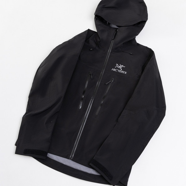 [DR] 아크테릭스 알파 SV 블랙 윈드브레이커 자켓