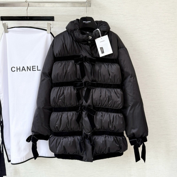 샤넬 태피터 블랙 푸퍼 코트 여성복