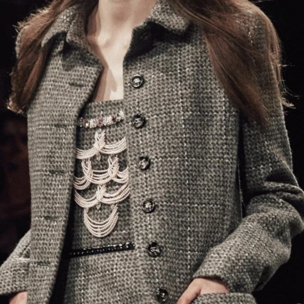 샤넬 트위드 체크 하프 자켓 여성복