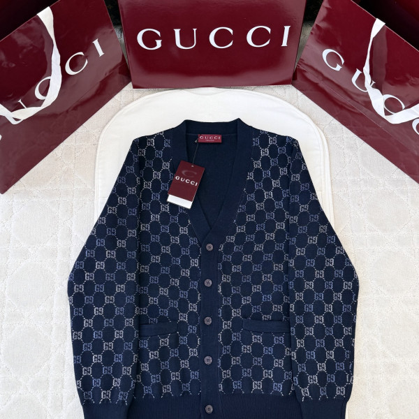 구찌 더블GG 네이비 울 니트 가디건