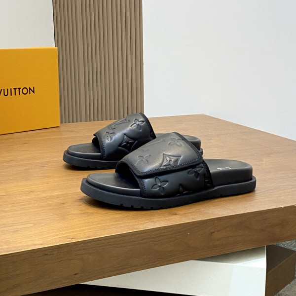 루이비통 모노그램 마이애미 블랙 뮬 슬리퍼
