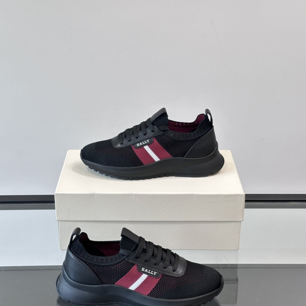 발리 다넬T 블랙 로우탑 스니커즈